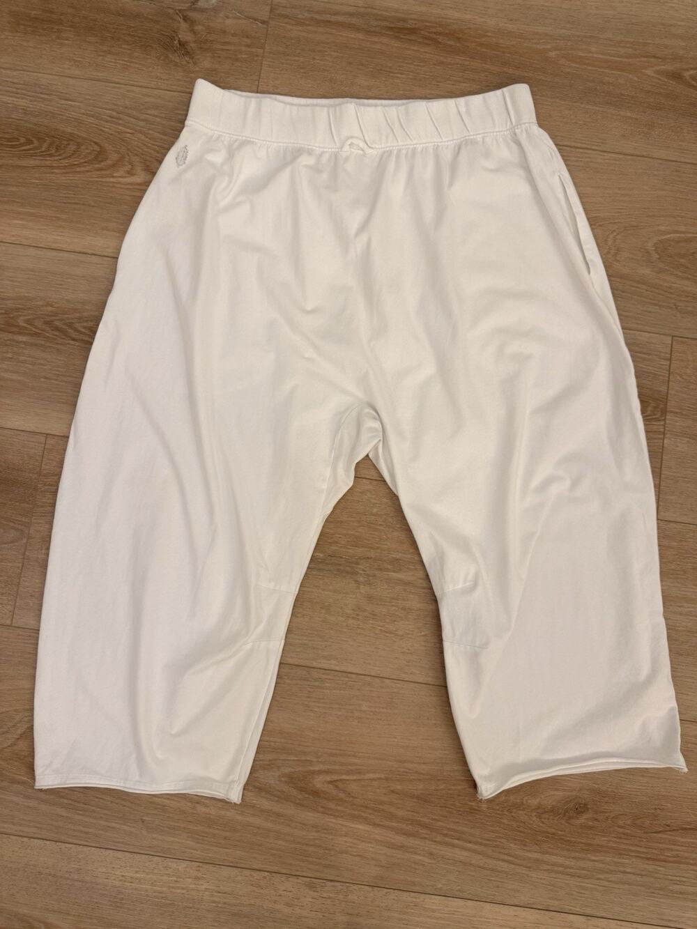 Free People FP Movement Hot Shot Relaxed Harem Pants Wide Leg Crop White Comfy X